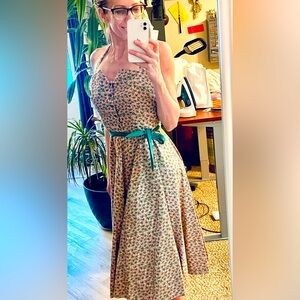 Vintage 1950’s Style Western Dress
(Size: 10)